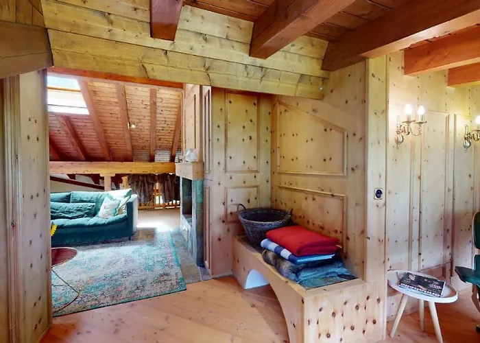 Chesa Cresta Apartment