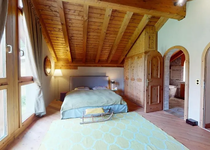 Chesa Cresta Apartment