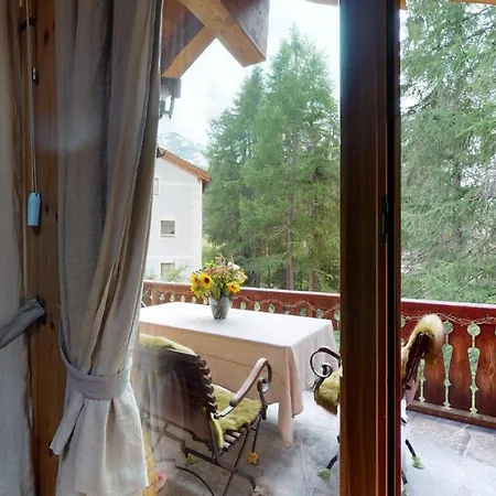 아파트 Chesa Cresta *