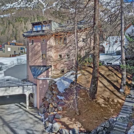 Chesa Cresta 주를레